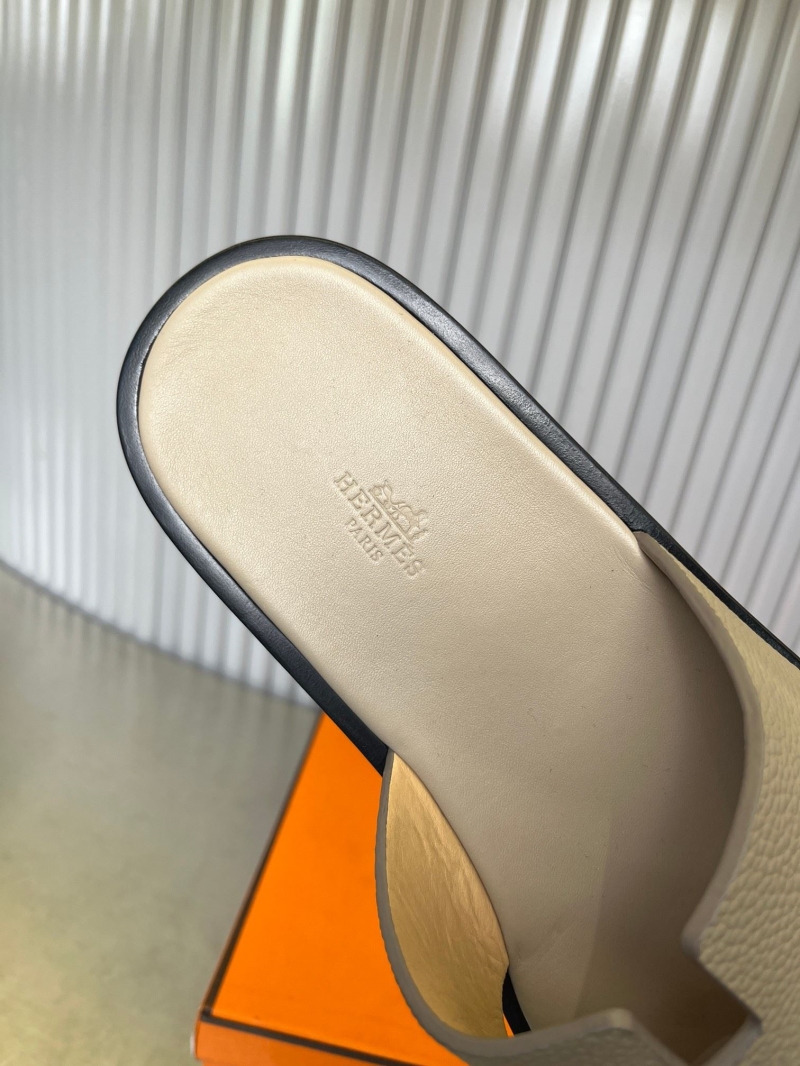 H**me5 slippers